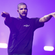 Illustration for article titled Drake showed up to play iFortnite/i on Twitch, destroyed a site record in the process